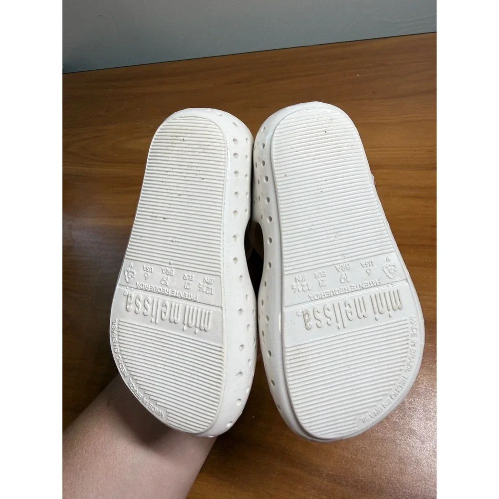 Mini Melissa Toddler Girls White Furadinha Pineapple Mary Jane Shoes Toddler 6